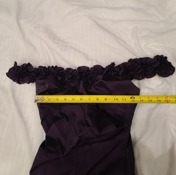 Aubergine off the shoulder Le Château dress - Picture 6 of 9